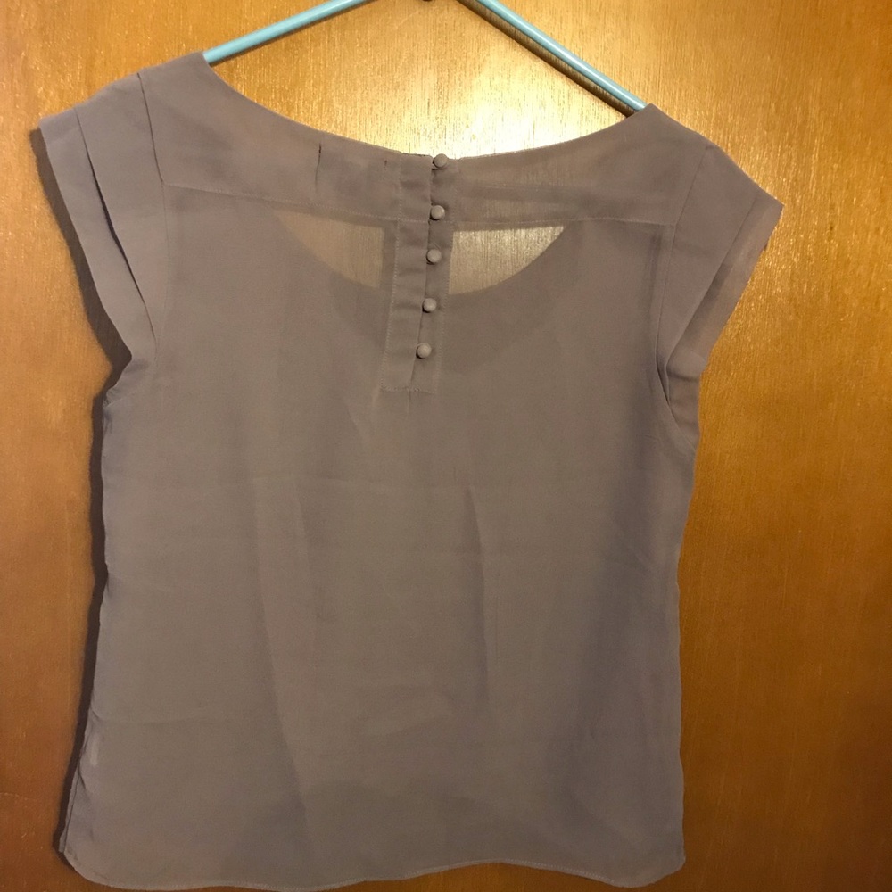 Like new AEO lavender blouse Sz S/P - Picture 4 of 4